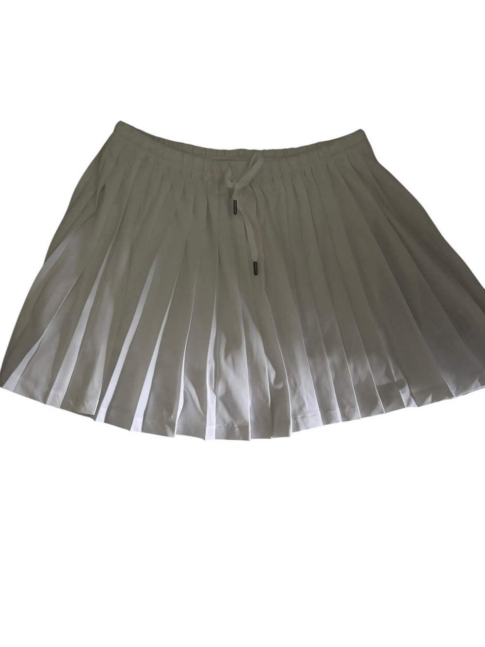 Vuori Clementine Pleated Tennis Skirt Skort in White - Size Small - Picture 1 of 5